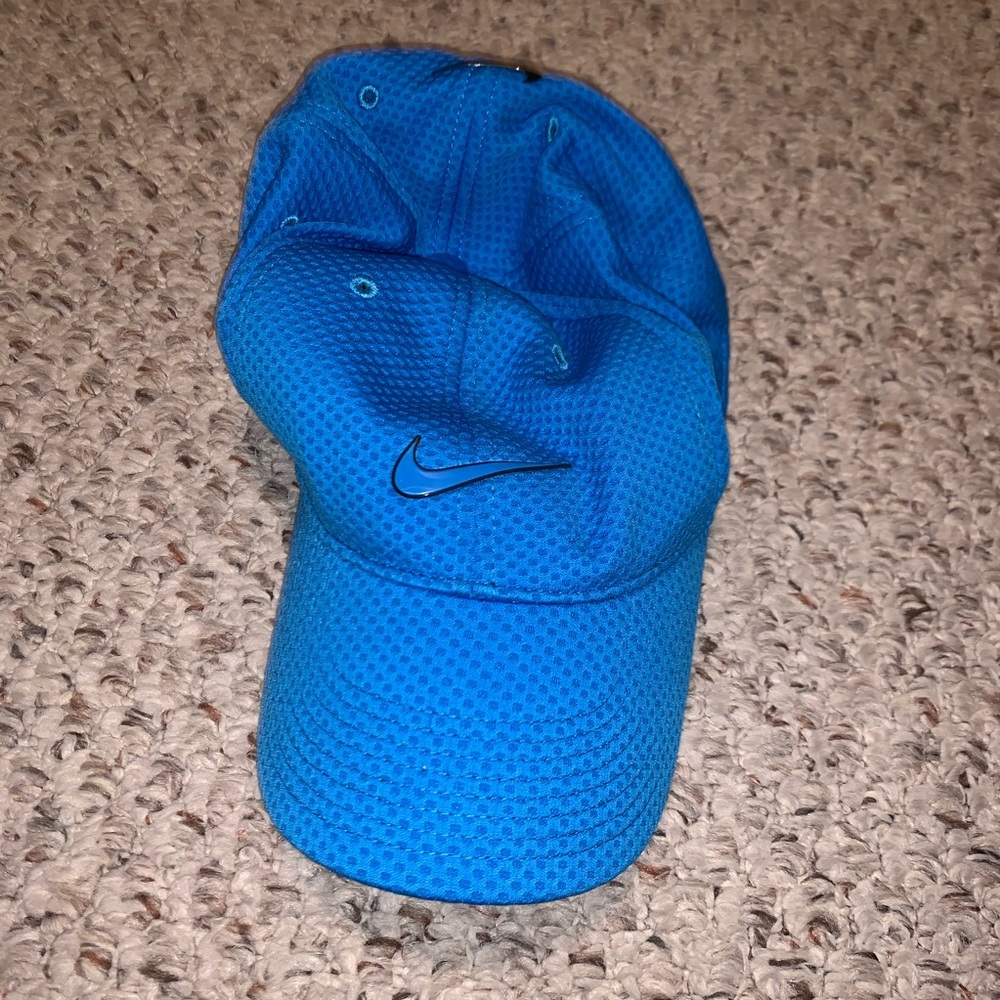 Nike Dri-Fit Legacy 91 mesh Hat